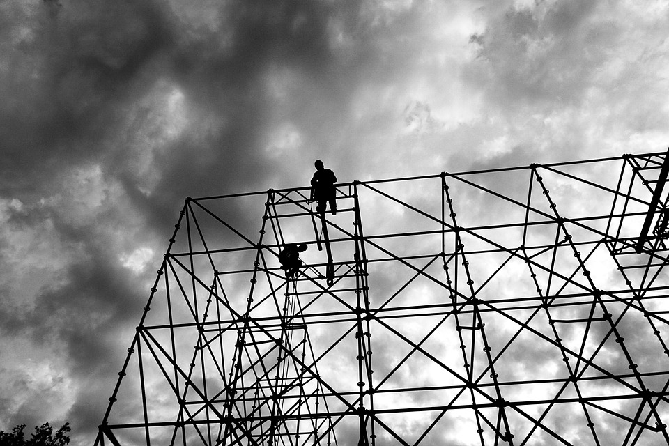Clasificación y usos de las líneas de vida verticales